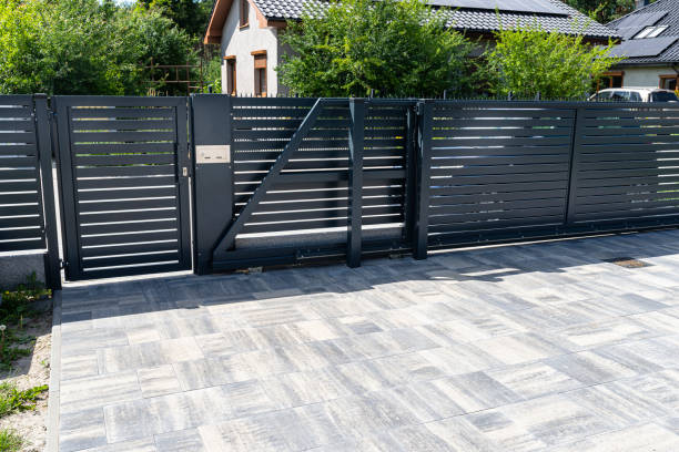 Best Residential Driveway Paver Services  in Danvers, IL